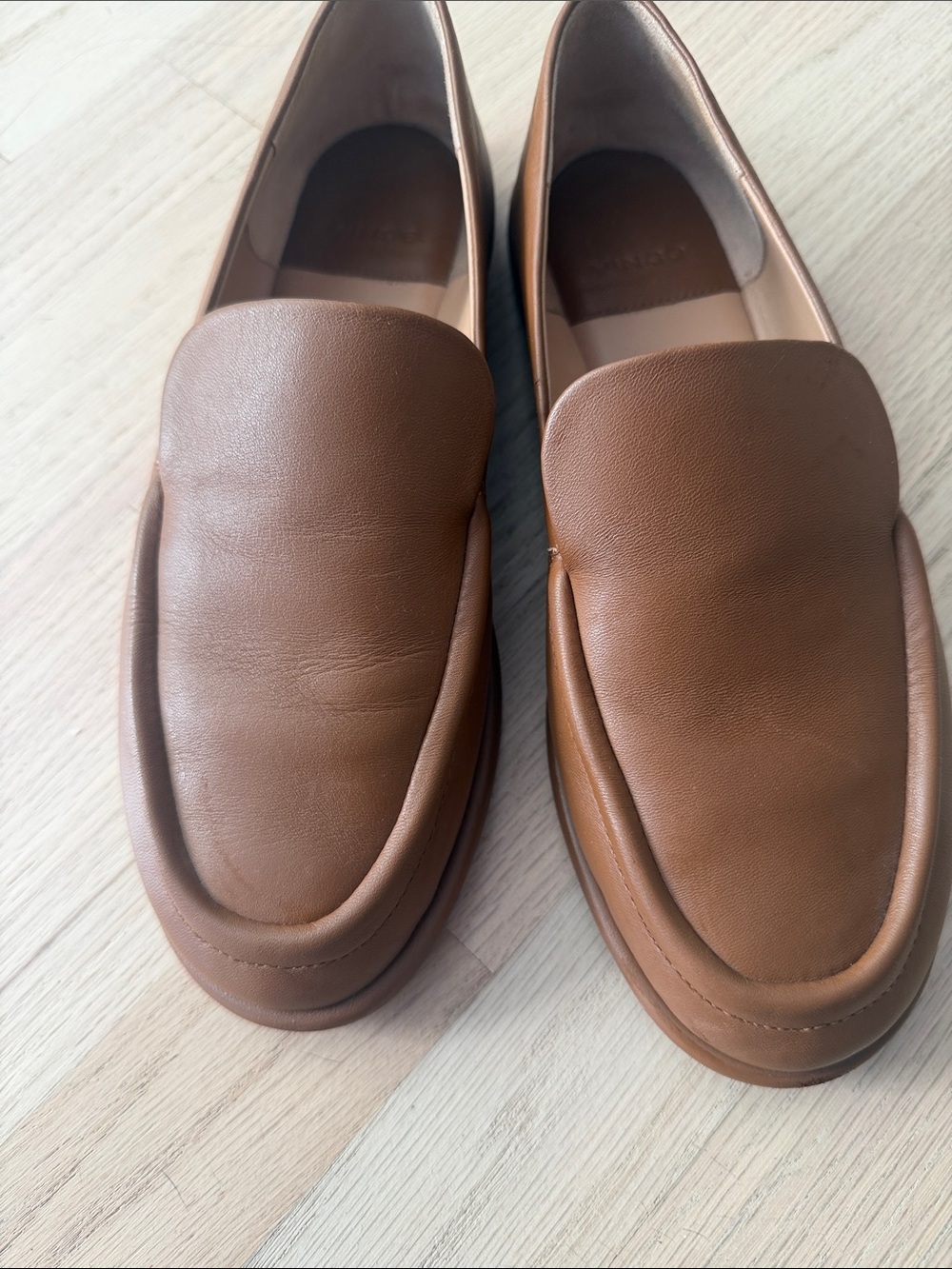 VINCE Loafers all leather